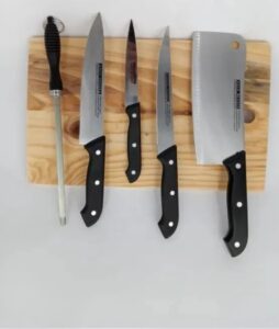 Kitchen Knifes With Wooden Chopping Board & Butcher Knife - 6 Pcs