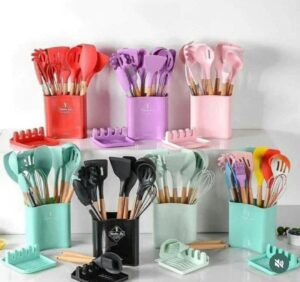 Silicone Non-Stick Spoon Set With Free Spoon Rest